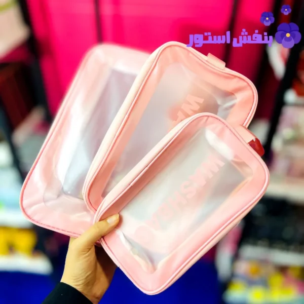 photo_2025-08-20_11-36-13 کیف لوازم آرایش ضدآب مدل واش بگ WASHBAG انواع سایز